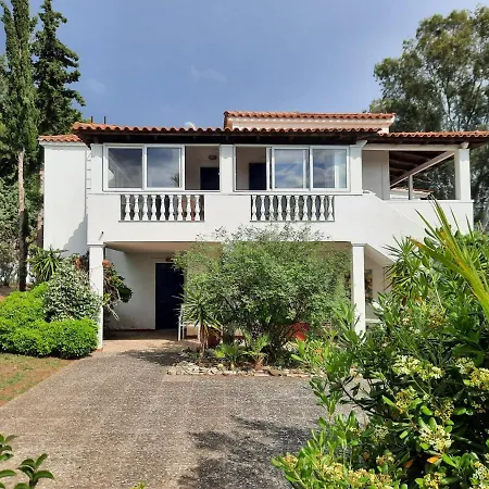 Wunderschone Mit Grossem Pool Und Meerblick Villa Kalo Nero