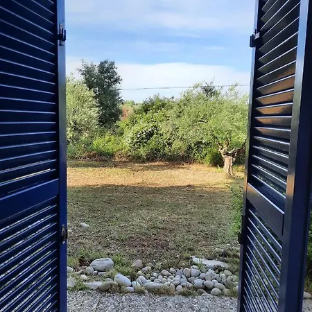 Villa Wunderschone Mit Grossem Pool Und Meerblick Kalo Nero
