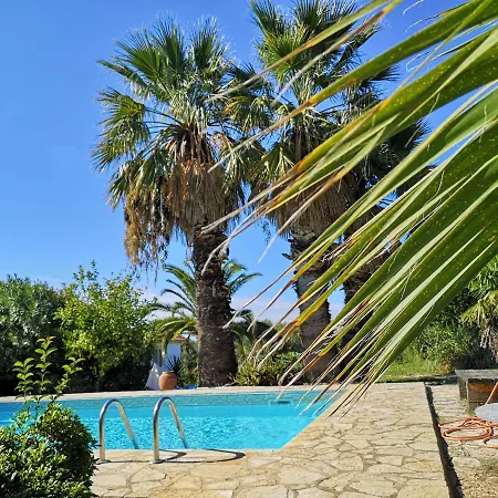 Villa Wunderschone Mit Grossem Pool Und Meerblick Kalo Nero